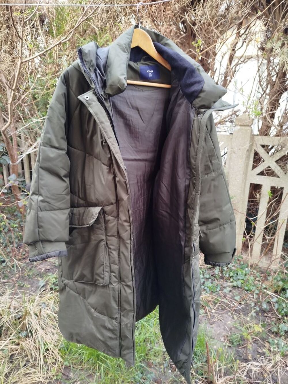 doudoune femme taille xxl Bon &eacute;tat disponible de suite Vêtements