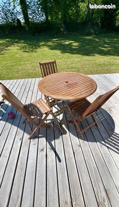 Salon de jardin bois pliant ? table ronde + 3 chaises 70 Eyjeaux (87)