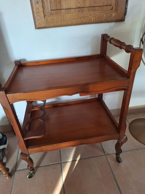 table roulante en merisier 50 Vidauban (83)