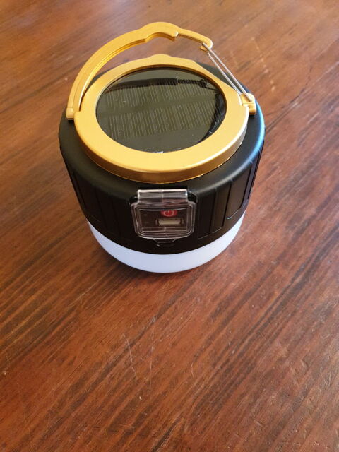 Lampe solaire camping et randonne 10 Anderny (54)