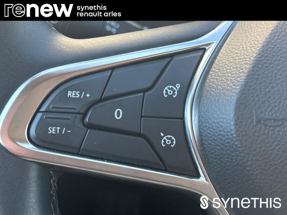 Captur E-Tech 145 - 21 Intens 2022 occasion 13200 Arles