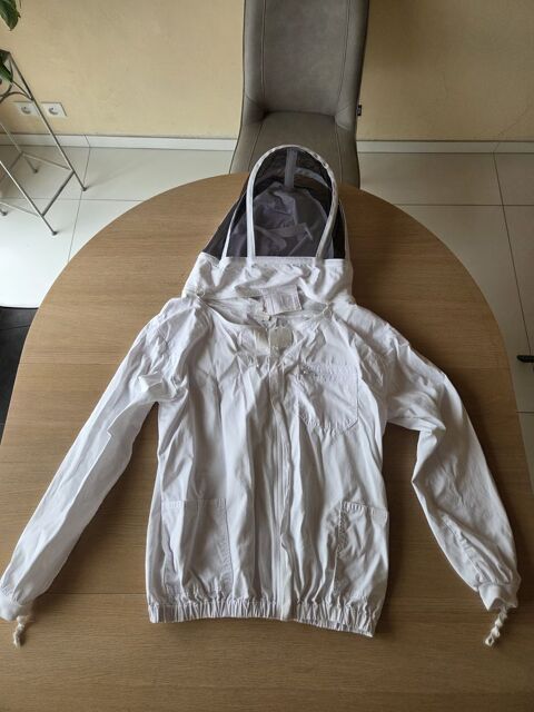 V&ecirc;tements d'apiculteur 35 74140 Saint-cergues