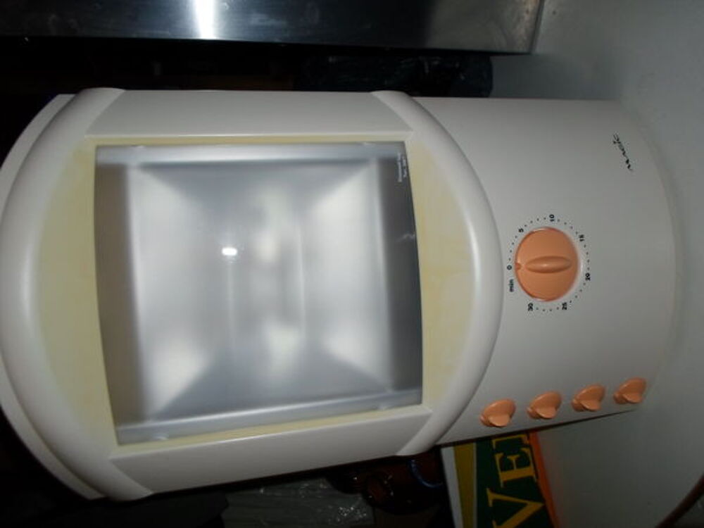 appareil a bronzer MAGIC TYPE 912 Electroménager