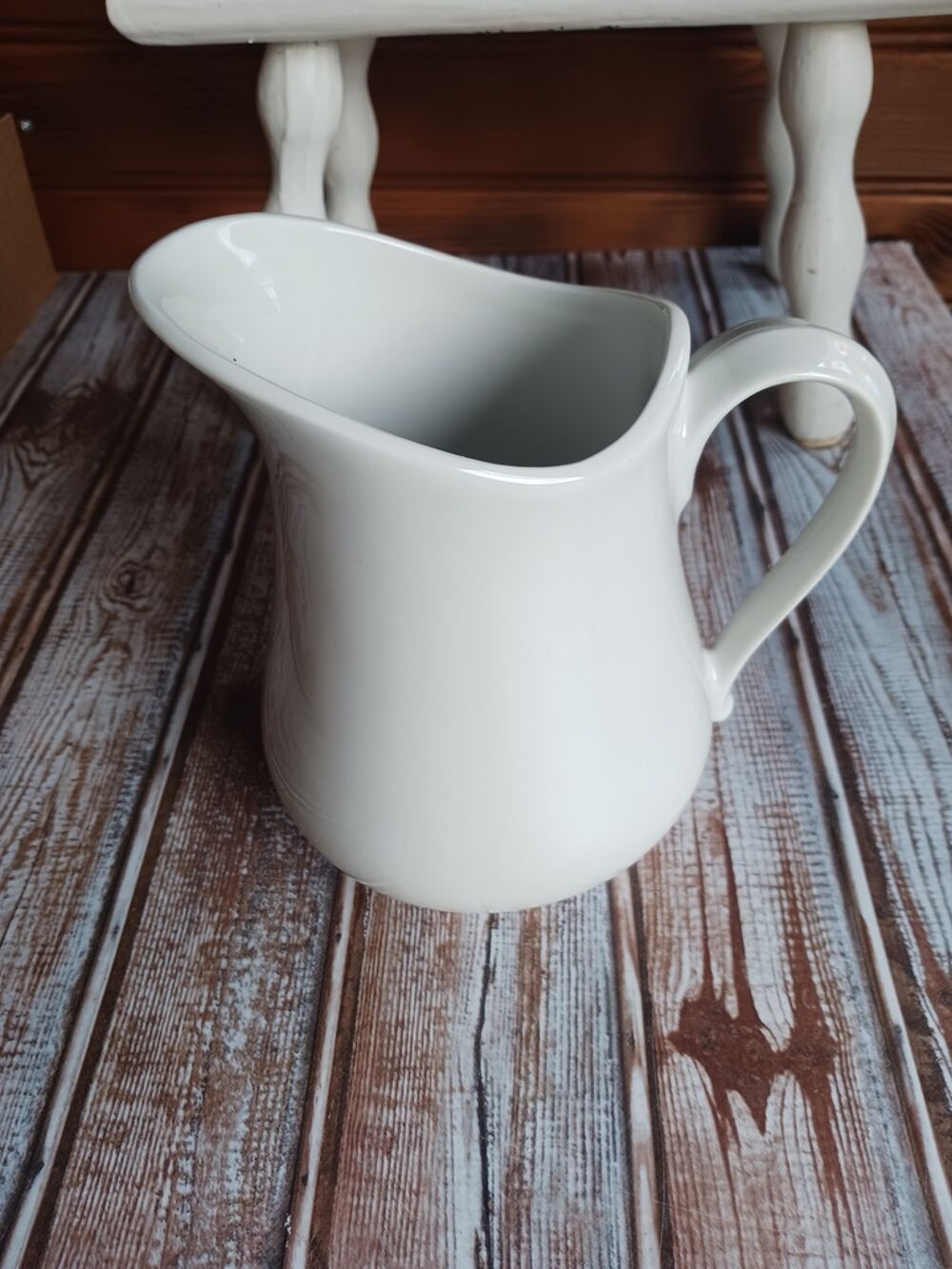 Pichet en C&eacute;ramique Blanche - Simple et &Eacute;l&eacute;gant 