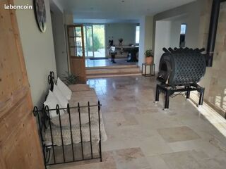  Maison  vendre 10 pices 250 m