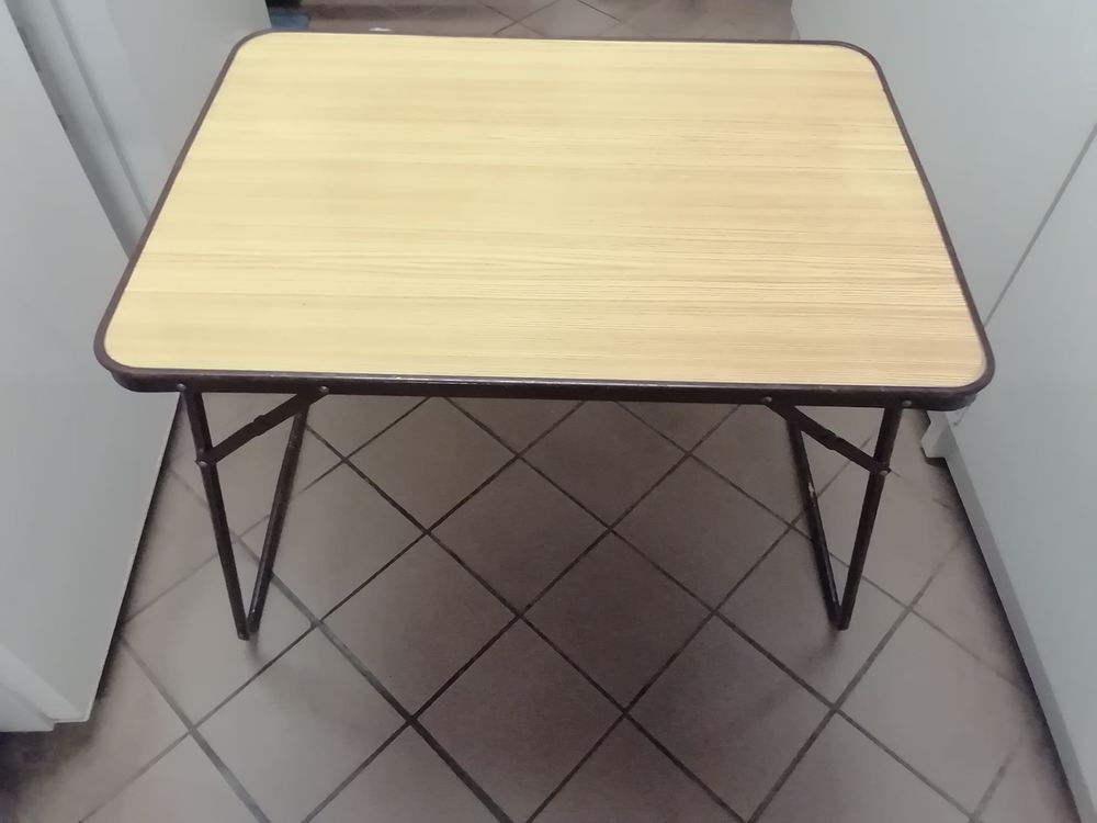 Table pliante multifonctions Bricolage