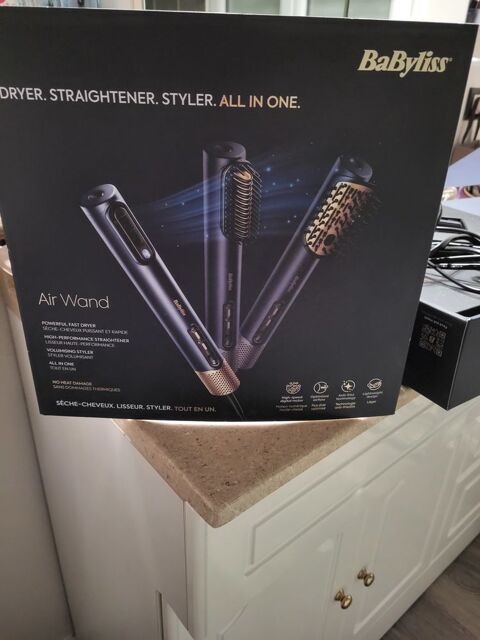 S�che-cheveux 85 Saint-Denis-l�s-Bourg (01)