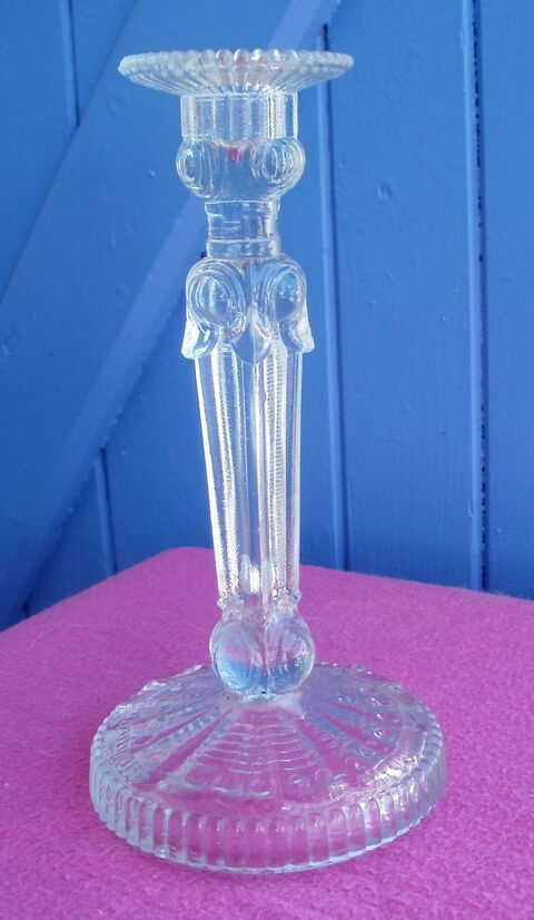 BOUGEOIR en verre moul Hauteur 21 cm 10 Montauban (82)