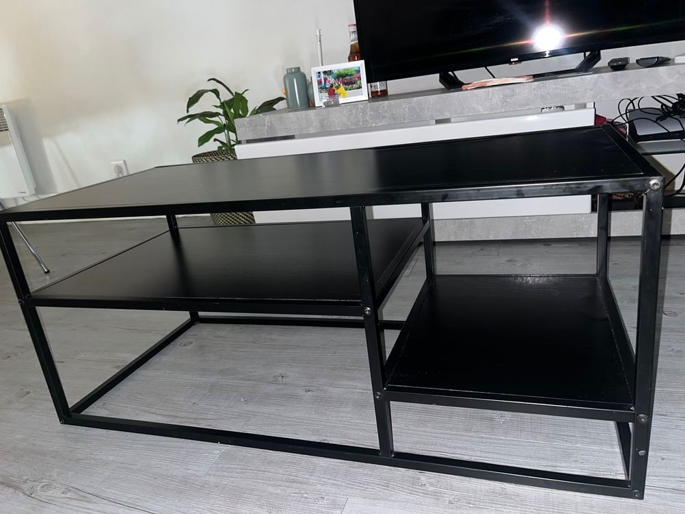 Table basse Meubles