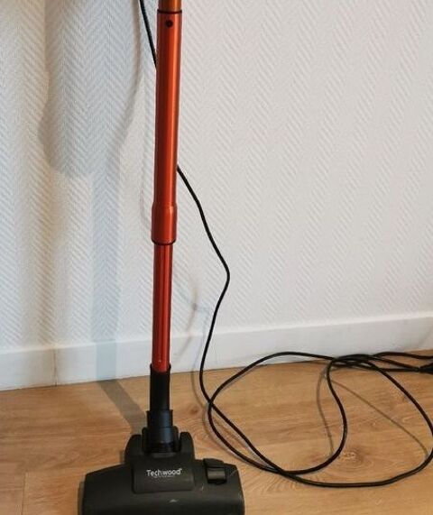 Aspirateur balai Techwood à main sans sac : pièces détachées 15 Beauchamp (95)