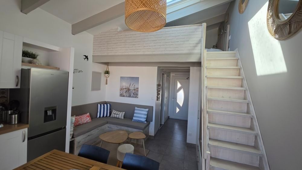 Vente Appartement LE CAP D'AGDE: ÎLE DES MARINAS: Situé dans une résidence sécurisée avec sa plage privée, Appartement situé au 2 ème et dernier étage. Le cap d agde