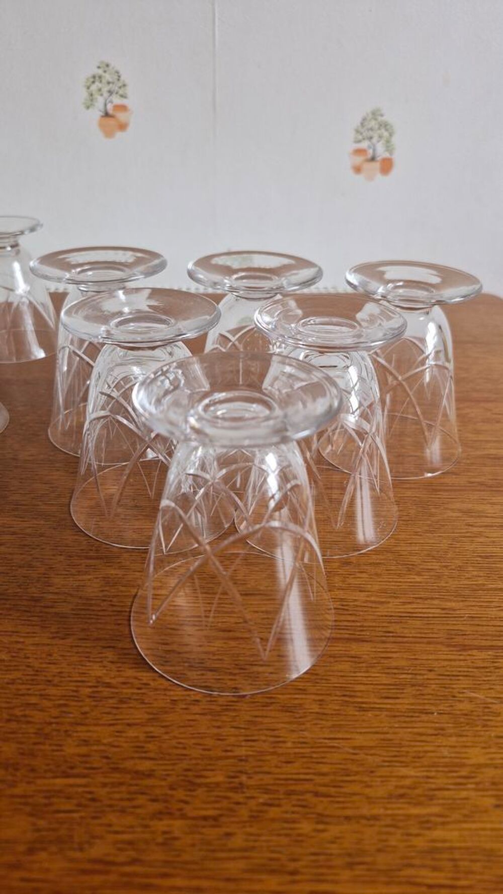 SERVICE VERRES ET CARAFE FINEMENT GRAVES EN CRISTAL VINTAGE Cuisine
