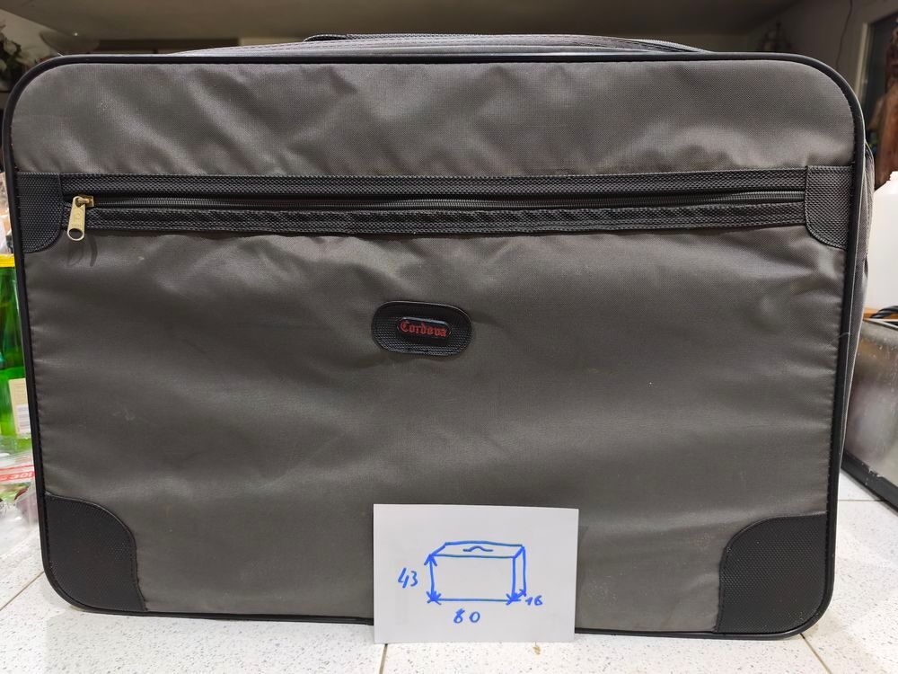 Mixte et tr&egrave;s pratique et solide attach&eacute;-case Valise Maroquinerie