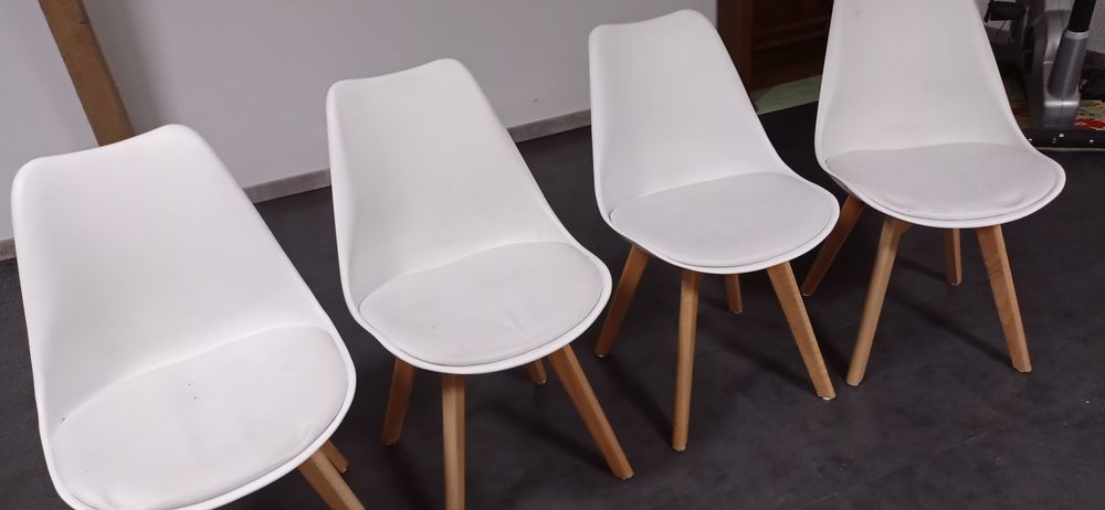 lot de 4 chaises Meubles