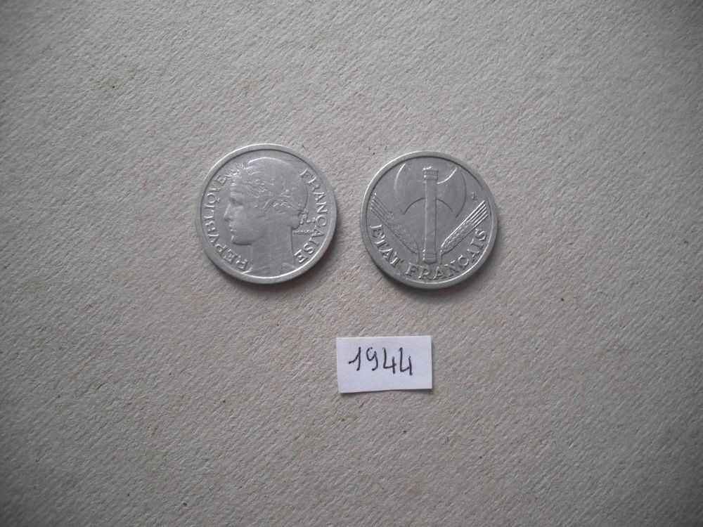 2 pi&egrave;ces de 1944 grav&eacute; BAZORet MARLON 