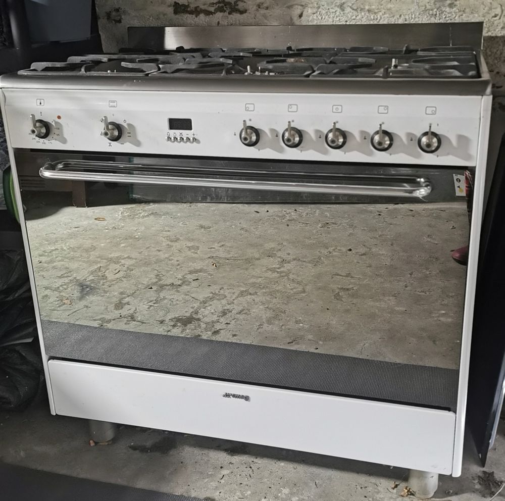 Grande cuisini&egrave;re SMEG Electroménager