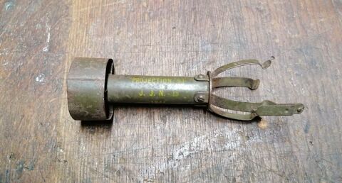 Lance grenade militaire US army Am�ricain WW2 1944 120 Les Baroches (54)