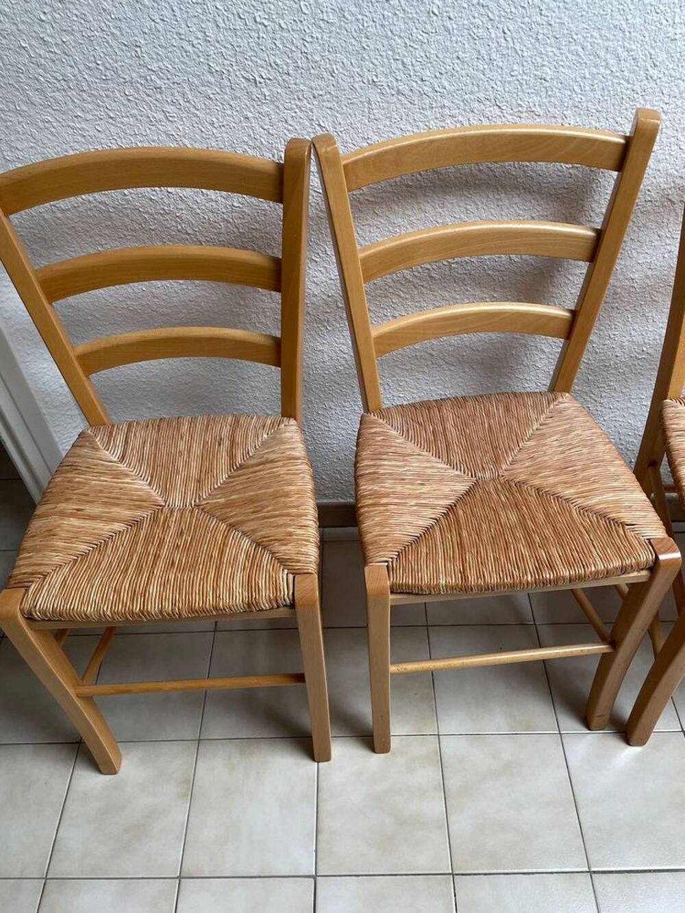 4 chaises paille et bois Meubles
