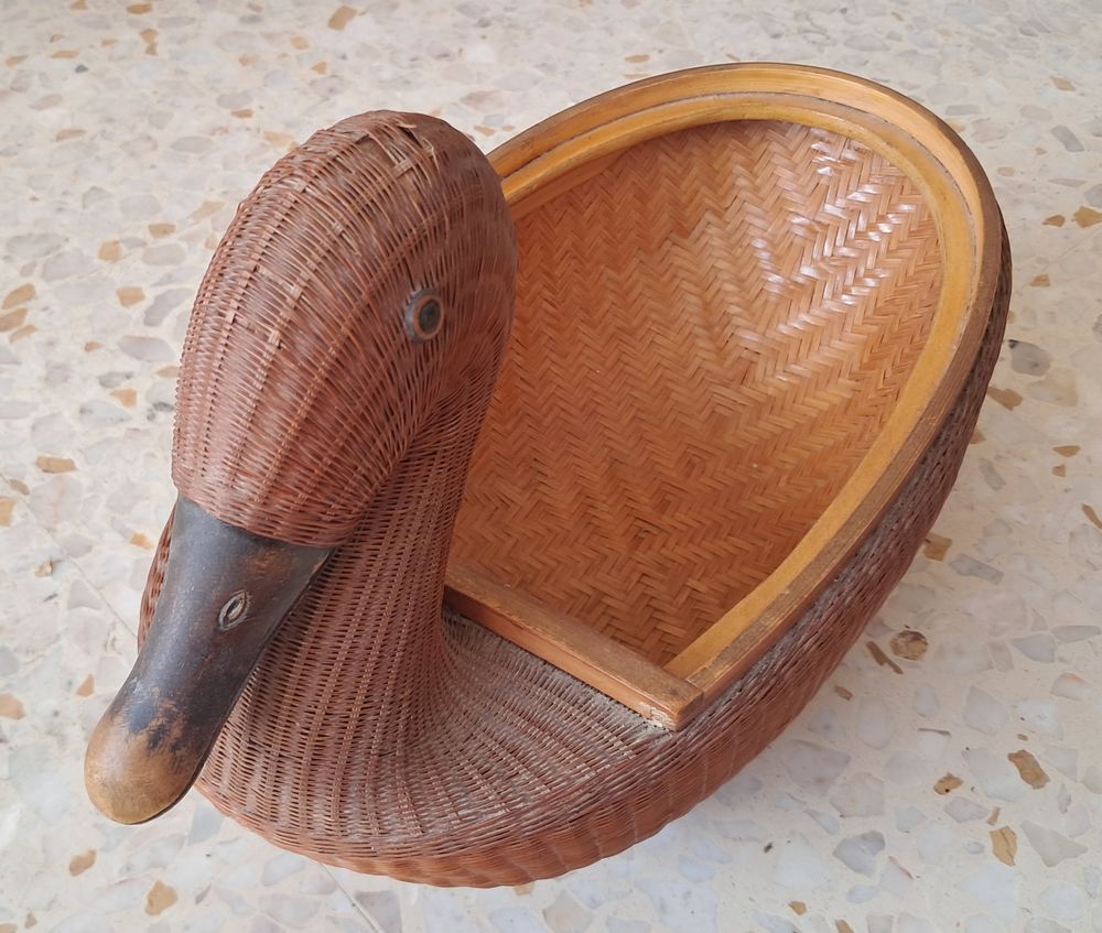 canard en osier rotin tress&eacute; de 2 mani&egrave;res diff&eacute;rentes Décoration