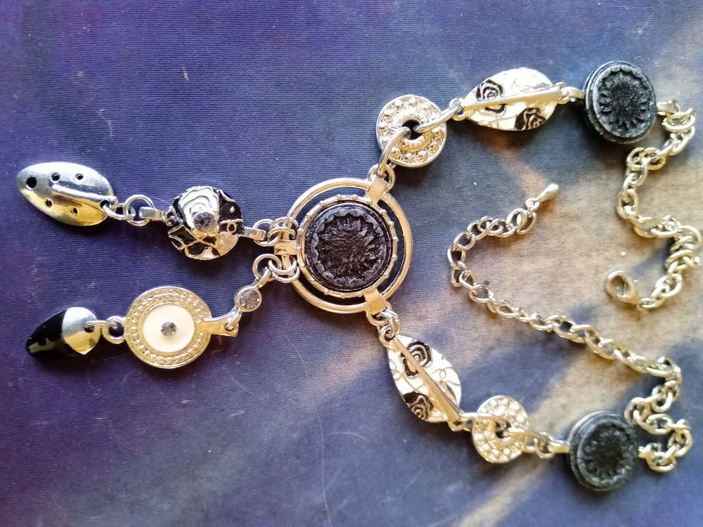 BIJOU Bijoux et montres