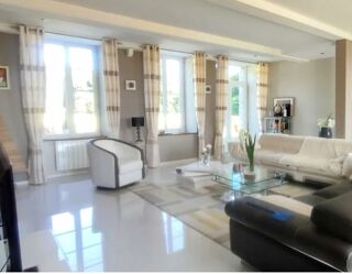  Maison à vendre 5 pièces 288 m²