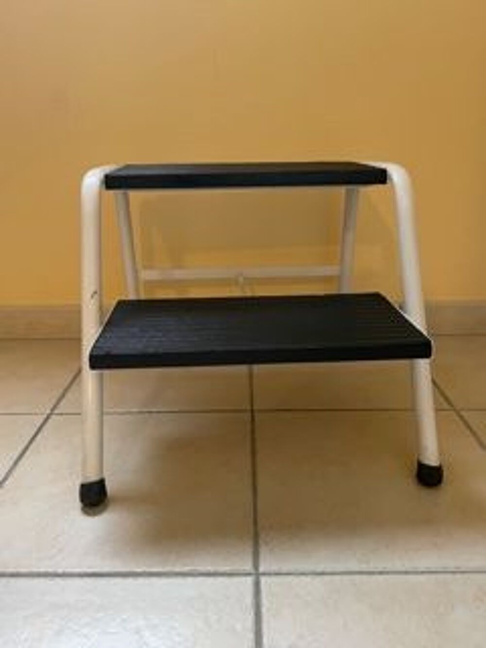 MARCHEPIED MEDICAL 2 MARCHES EPOXY BLANC Meubles