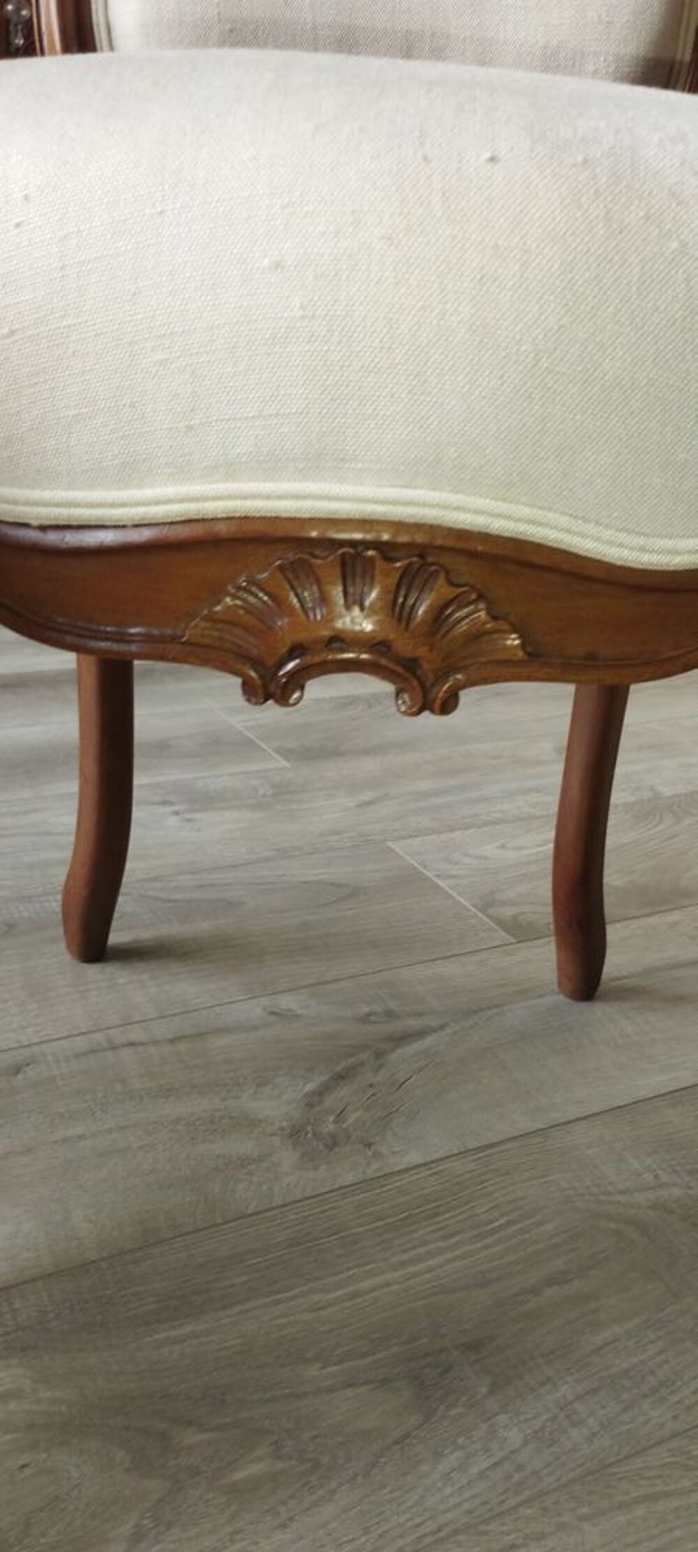 Chaises/ fauteuils style Louis XV XVIII &egrave;me blanc cass&eacute; Meubles