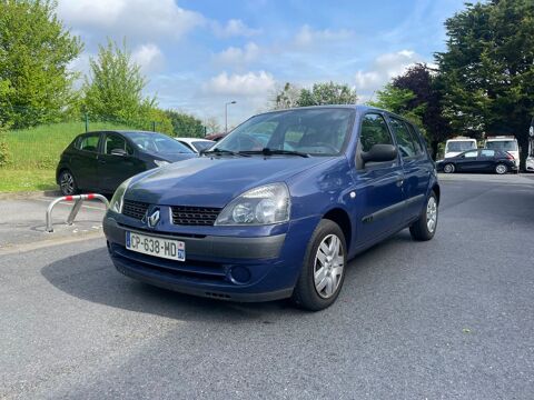 Renault Clio II Clio 1.2i Authentique 2003 occasion &Eacute;ragny 95610