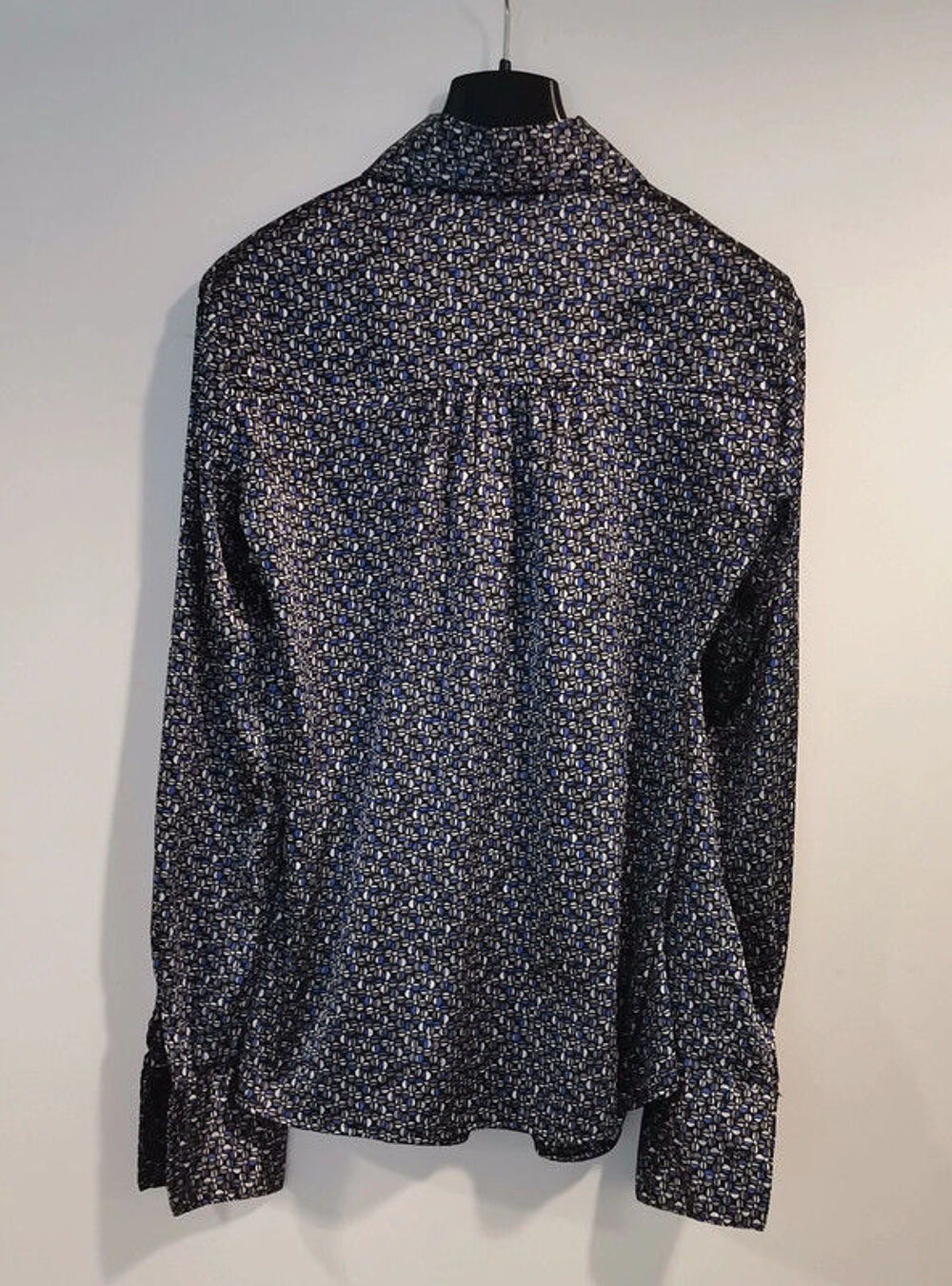 Chemisier chic l&eacute;g&egrave;rement brillant Naf Naf taille 36 Vêtements