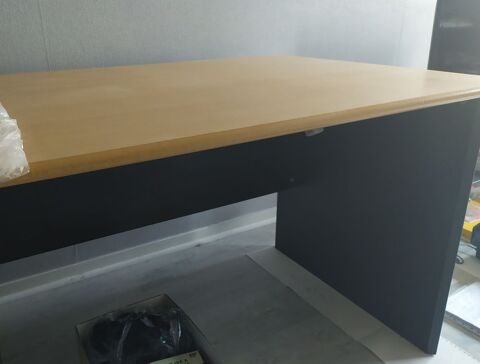 Bureau et tiroirs 50 Puteaux (92)