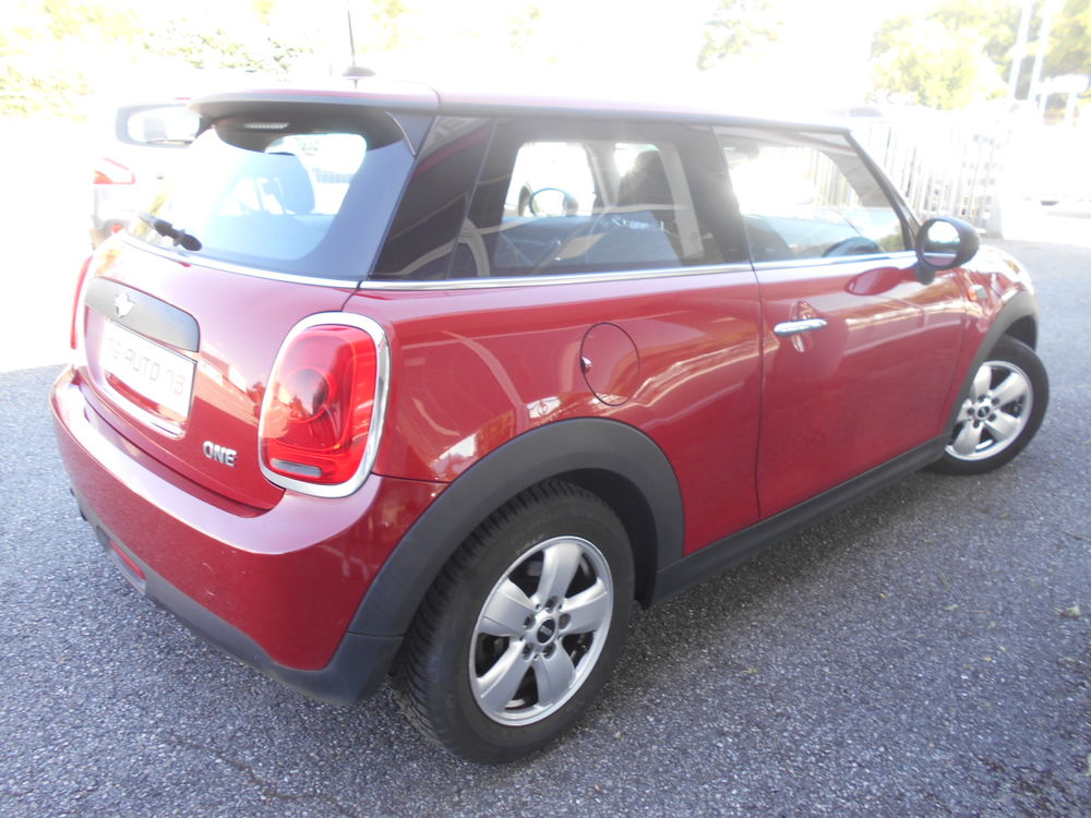One Hatch 3 Portes 102 ch 2015 occasion 73420 Drumettaz-Clarafond