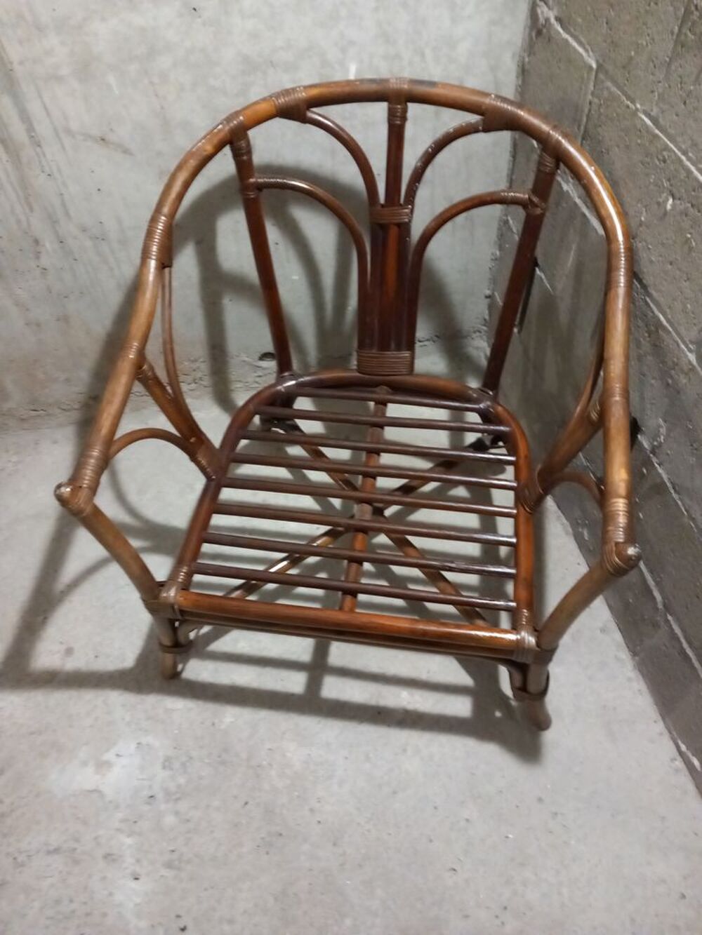 Fauteil en bois d'osier Meubles