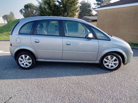 Opel corsa MERIVA AUTOMATIQUE
