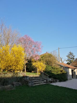  Maison � vendre 10 pi�ces 220 m� Cusey