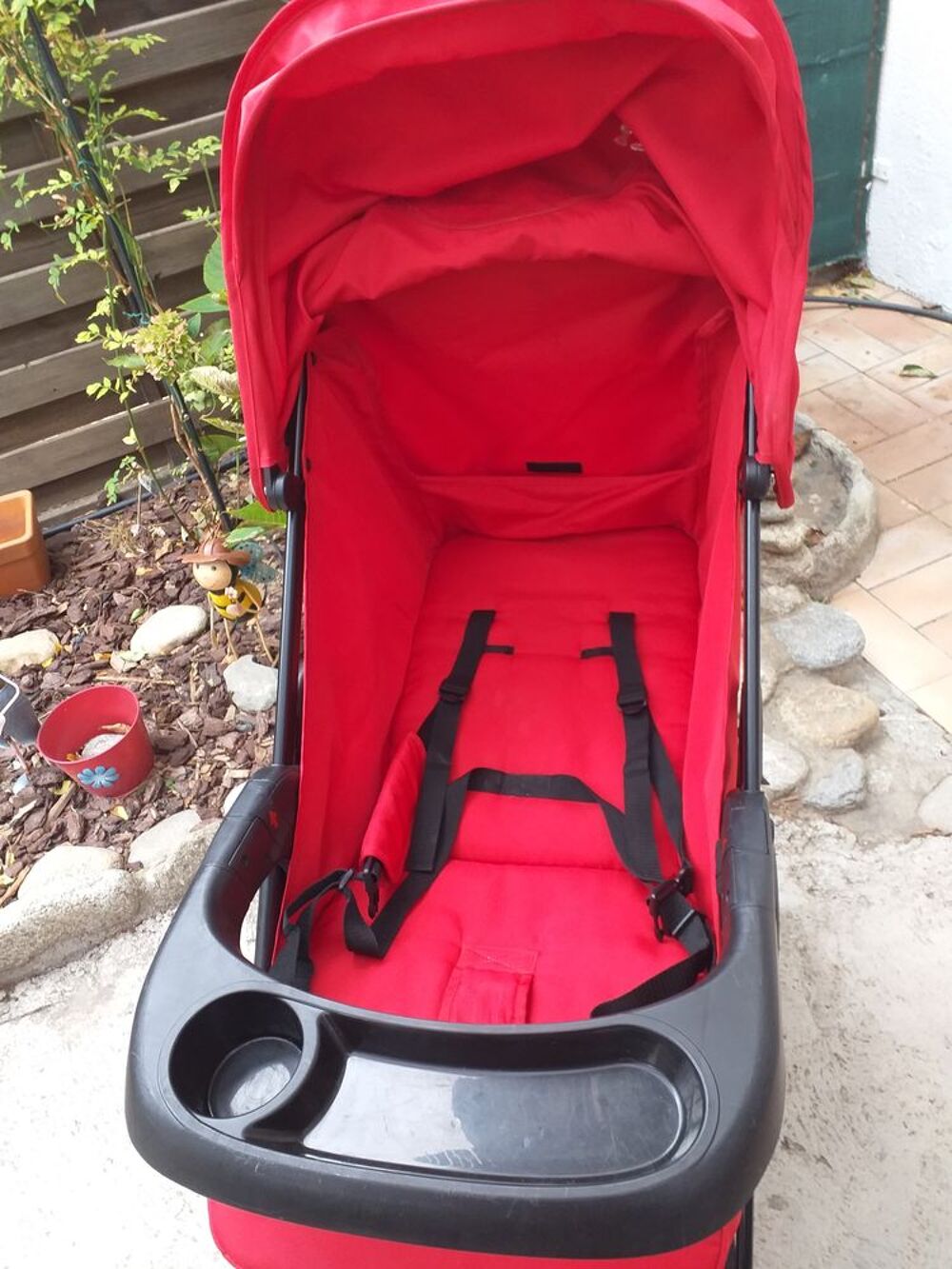 Poussette et si&egrave;ge auto Puériculture