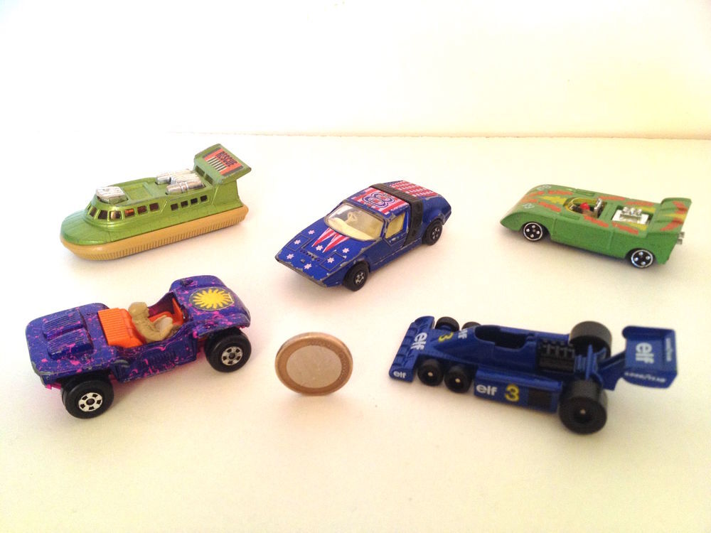 VOITURES CAMIONS MINIATURES COLLECTION JOUETS 