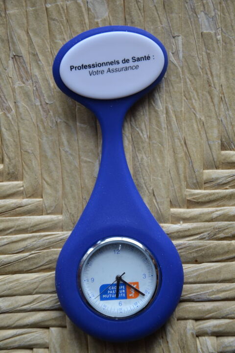 Montre publicitaire  pour infirmire avec pile 5 Bonnires (60)