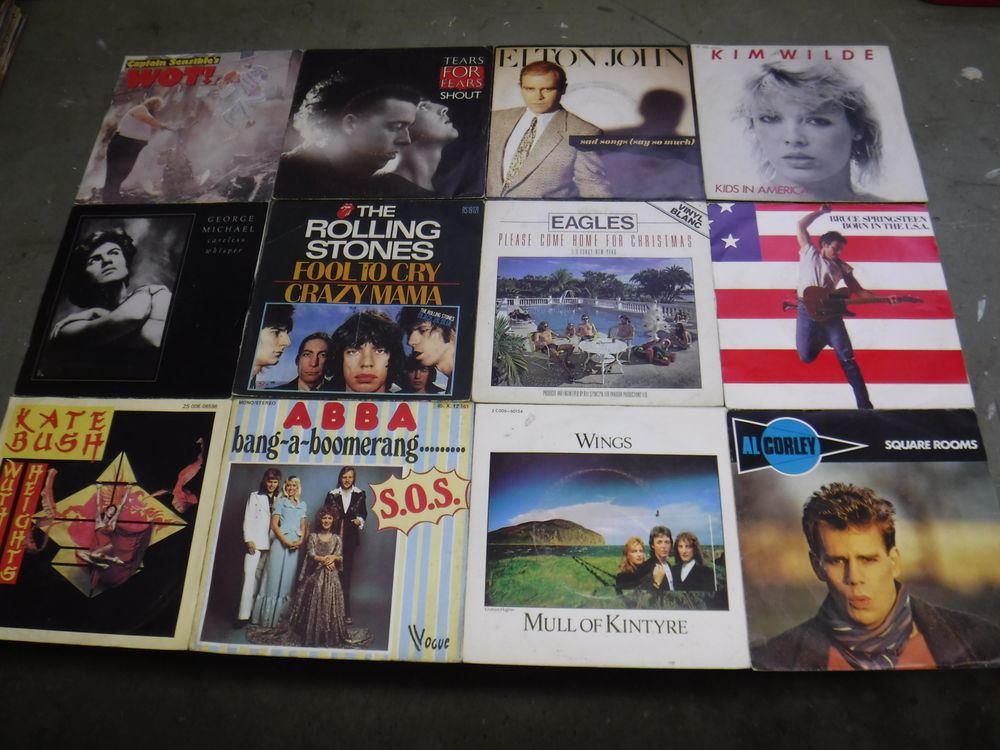 54 Disques vinyles 45 Tours - Internationales (1 &agrave; 36) CD et vinyles