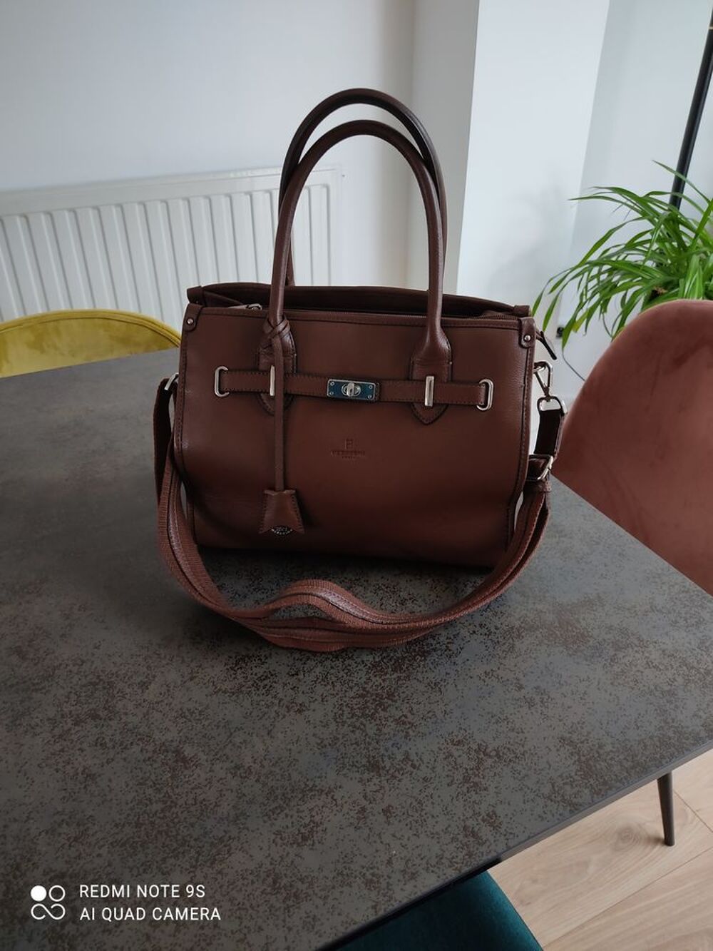 Tr&egrave;s beau sac &agrave; main Maroquinerie