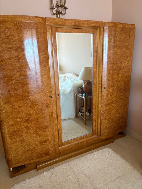 Armoire art d�co d�but du si�cle en bois 300 Beausoleil (06)