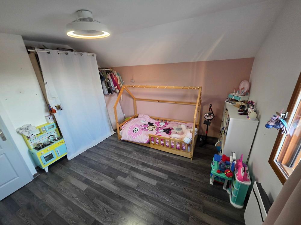 Vente Maison Maison familiale avec piscine €