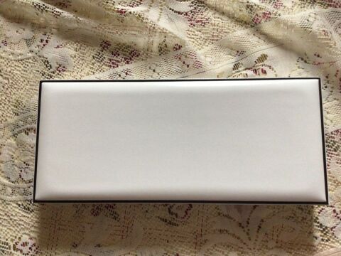 Bo�te � bijou CHANEL 40 Meudon (92)