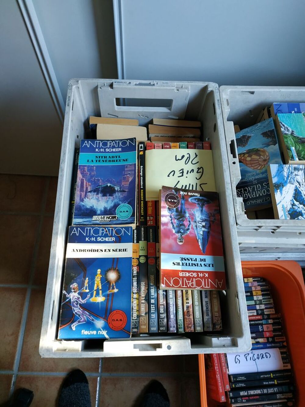  Romans de sciences fiction 1968>1990 Livres et BD