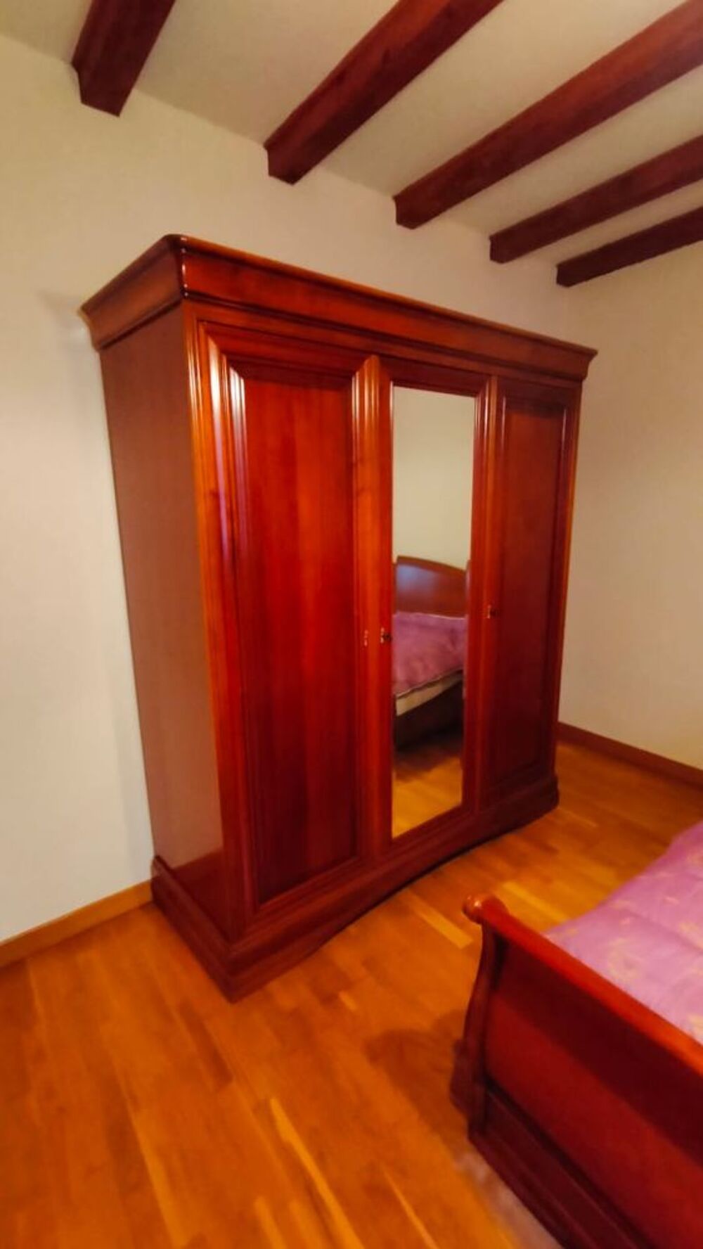 Meubles anciens en bois pour chambre Meubles