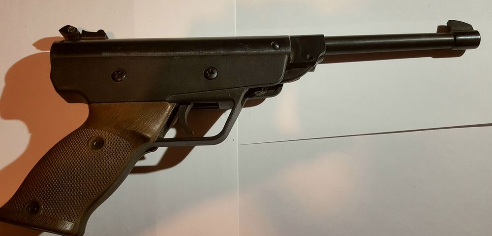 Pistolet &agrave; plomb de marque DIANA Mod&egrave;le 3 Made in Germany Sports