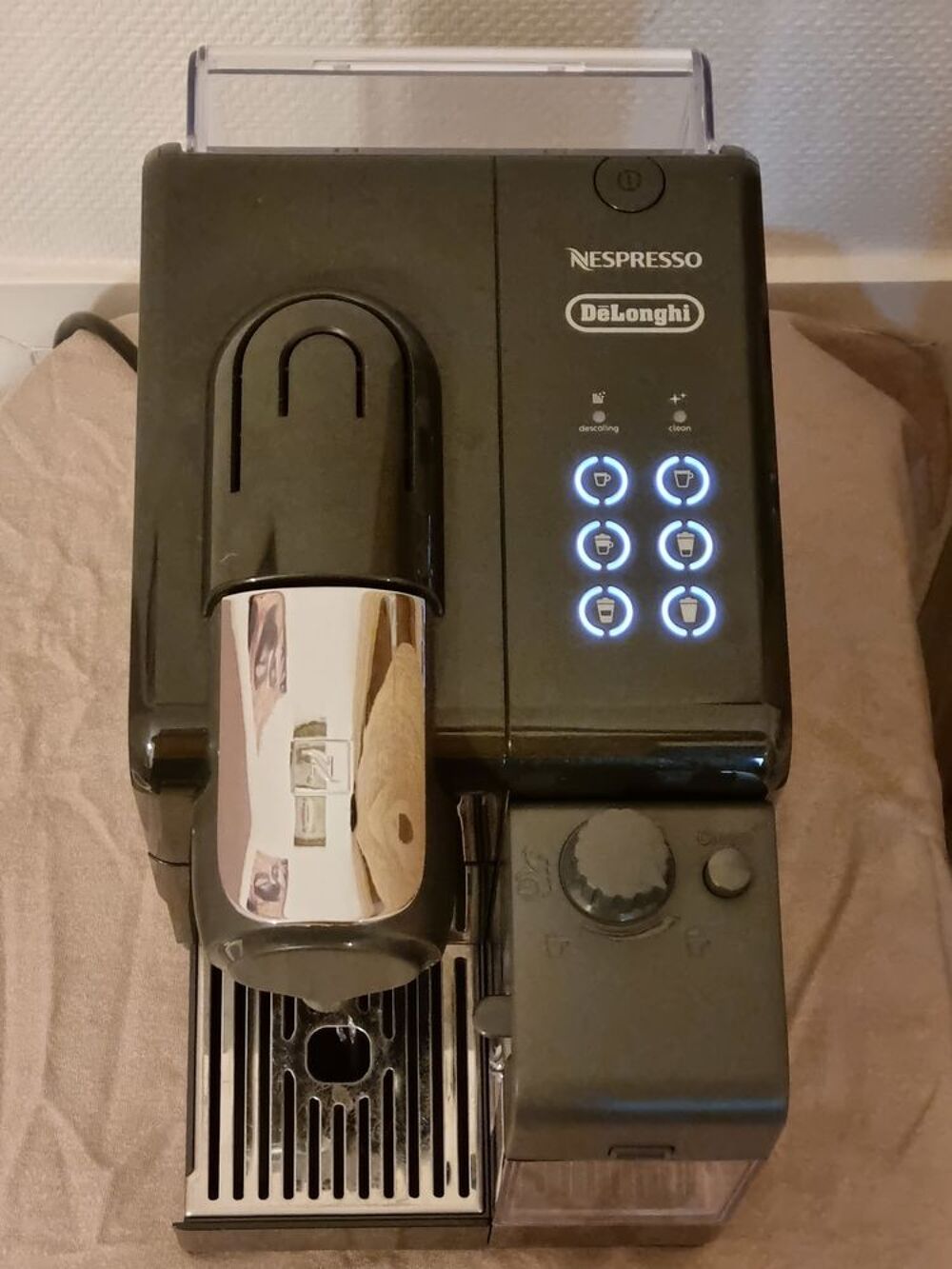 Nespresso&nbsp;Delonghi&nbsp;Lattissima Touch 2 Noir EN560B Electroménager