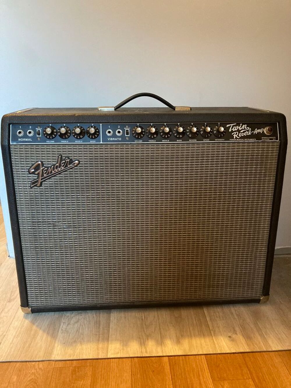 ampli Feder Twin Reverb 65 de 1991 - 1200 €. Instruments de musique