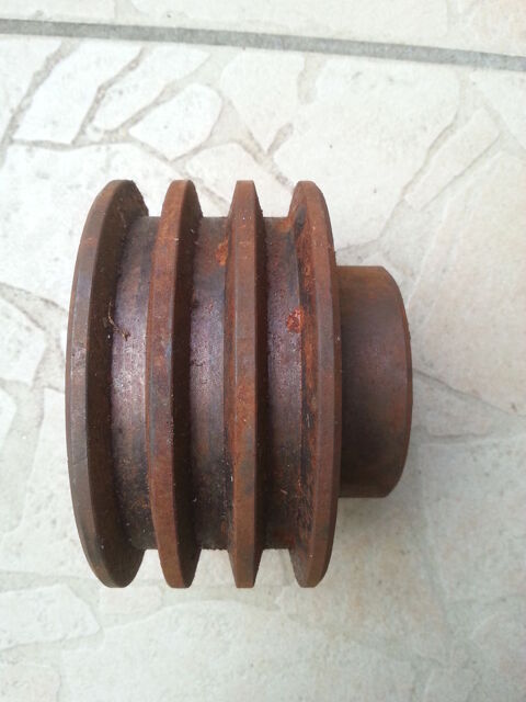 poulie 50 Montceaux-l�s-Provins (77)