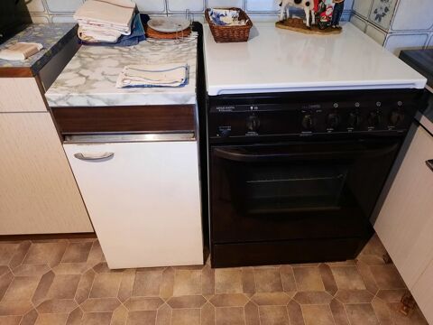 Cuisini�re 4 feux Wisches (67)