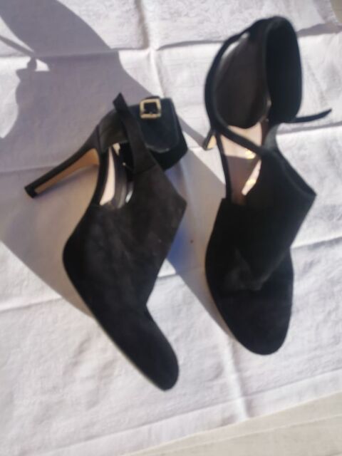 Chaussures noires � talon, CUIR ET DAIM
ETAT NEUF  Taille 40 15 Nice (06)